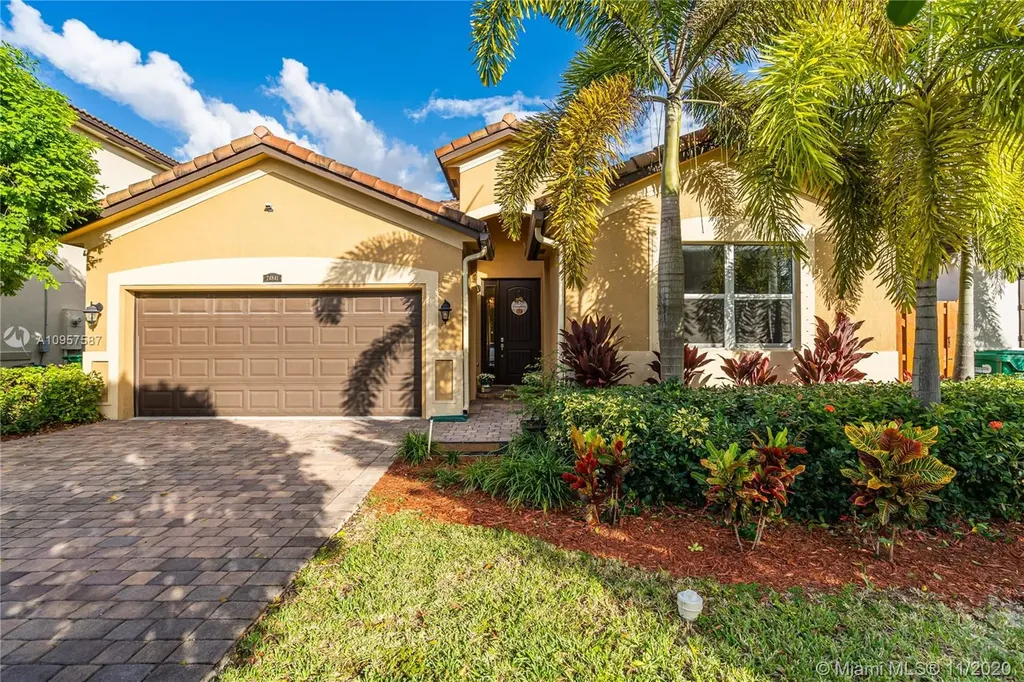 24841 SW 118th Court Homestead FL 33032