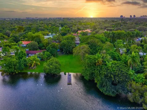 6315 SW 48th Street Miami FL 33155
