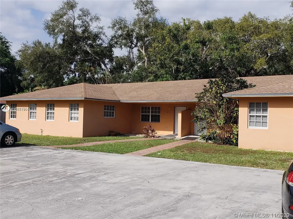 1671 NE 143rd Street North Miami FL 33181
