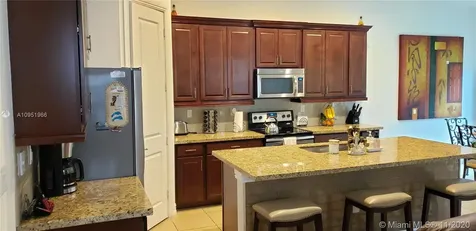 137 SW 127th Terrace Plantation FL 33325