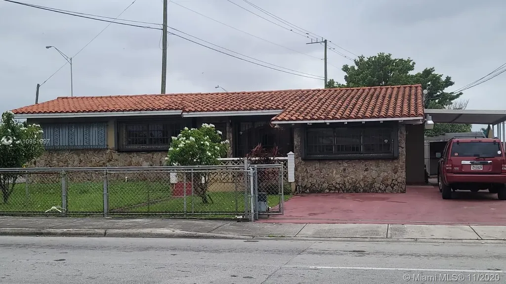 410 W 53rd Street Hialeah FL 33012