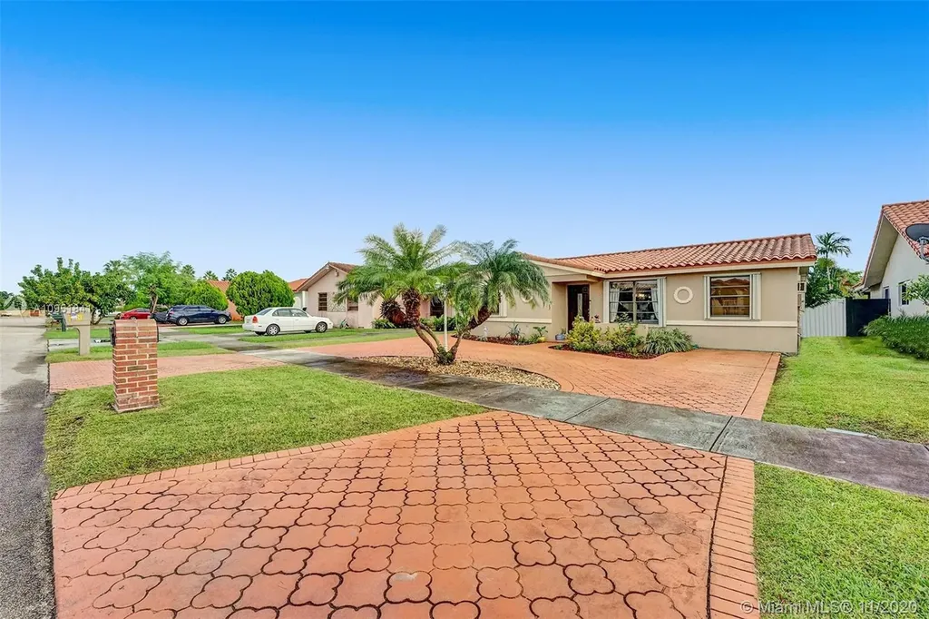 13738 SW 12th Street Miami FL 33184