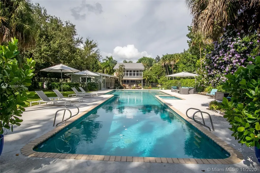 9255 SW 58th Avenue Pinecrest FL 33156