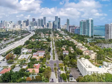2422 S Miami Avenue Miami FL 33129