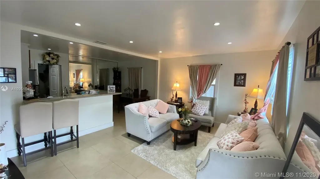 3526 NW 16th Terrace Miami FL 33125