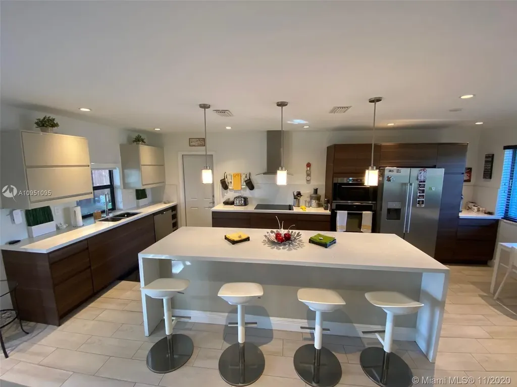 7830 NW 14th Street Pembroke Pines FL 33024