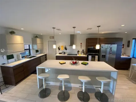 7830 NW 14th Street Pembroke Pines FL 33024