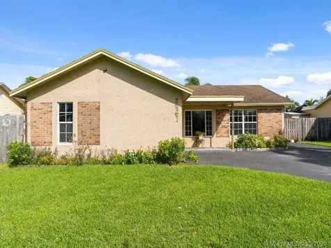 8461 NW 7th Court Pembroke Pines FL 33024