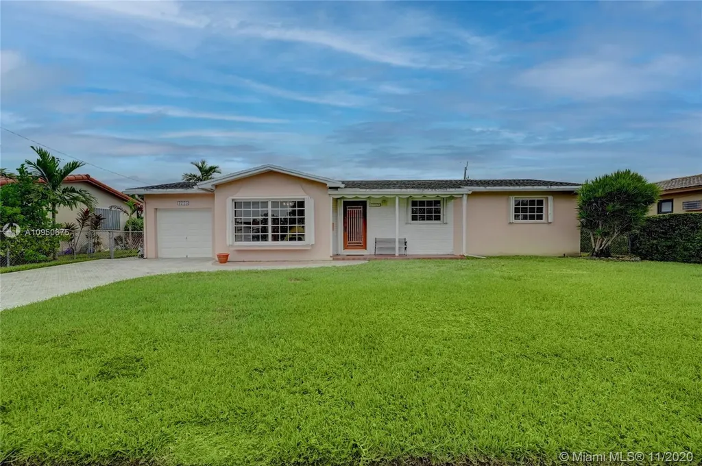 1715 SW 98th Court Miami FL 33165