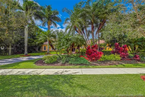 2947 Lake Ridge Lane Weston FL 33332