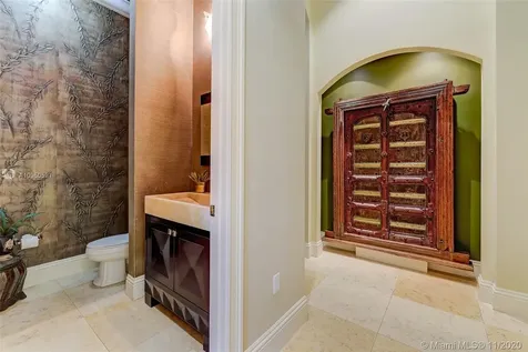 2947 Lake Ridge Lane Weston FL 33332