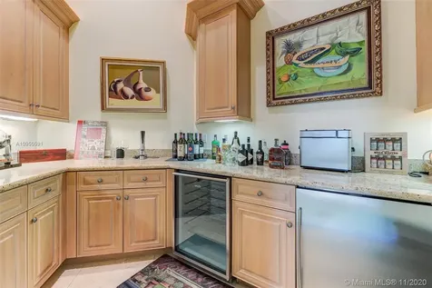 2947 Lake Ridge Lane Weston FL 33332