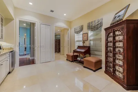 2947 Lake Ridge Lane Weston FL 33332