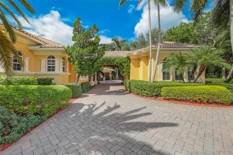 2947 Lake Ridge Lane Weston FL 33332