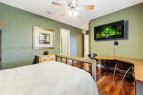 2947 Lake Ridge Lane Weston FL 33332