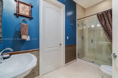 2947 Lake Ridge Lane Weston FL 33332