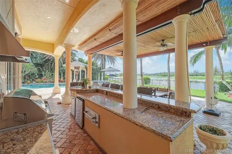2947 Lake Ridge Lane Weston FL 33332