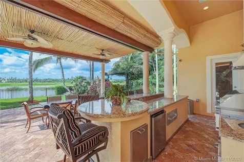 2947 Lake Ridge Lane Weston FL 33332