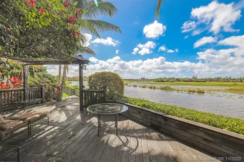 2947 Lake Ridge Lane Weston FL 33332