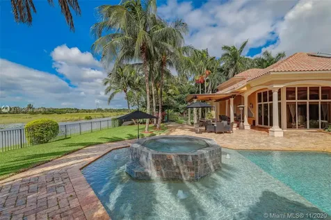2947 Lake Ridge Lane Weston FL 33332