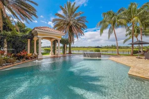 2947 Lake Ridge Lane Weston FL 33332