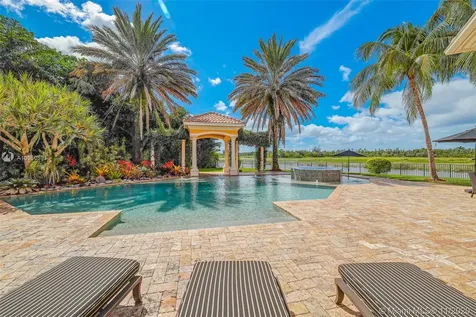 2947 Lake Ridge Lane Weston FL 33332