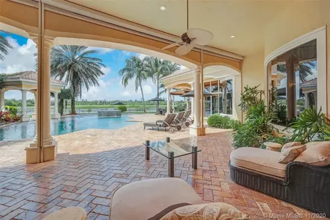 2947 Lake Ridge Lane Weston FL 33332