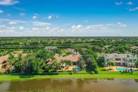 2947 Lake Ridge Lane Weston FL 33332