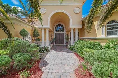 2947 Lake Ridge Lane Weston FL 33332