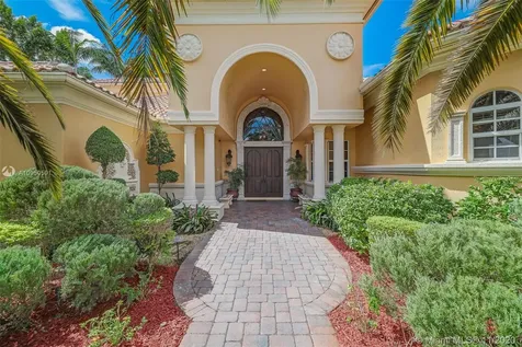 2947 Lake Ridge Lane Weston FL 33332