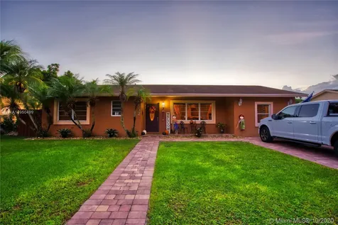 6532 SW 148th Court Miami FL 33193