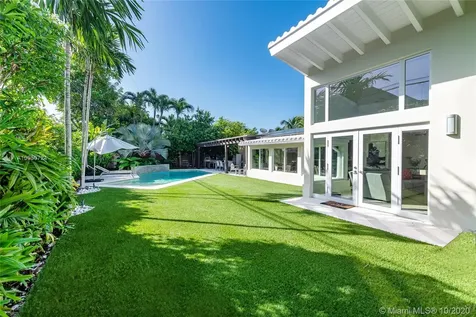 375 Hampton Lane Key Biscayne FL 33149