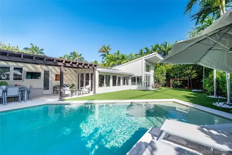 375 Hampton Lane Key Biscayne FL 33149