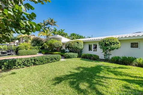 375 Hampton Lane Key Biscayne FL 33149