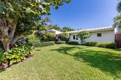 375 Hampton Lane Key Biscayne FL 33149