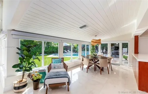 375 Hampton Lane Key Biscayne FL 33149