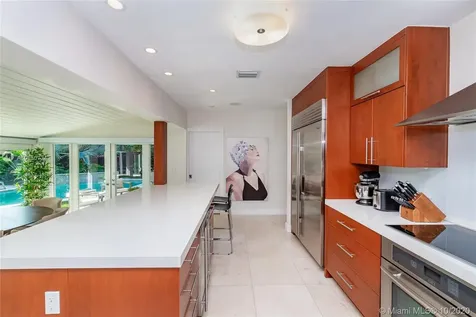 375 Hampton Lane Key Biscayne FL 33149