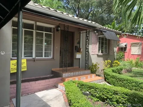 1945 SW 25th Terrace Miami FL 33133