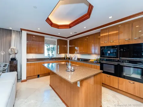 791 Crandon Boulevard Key Biscayne FL 33149