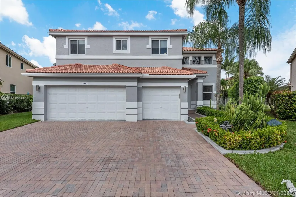 3963 Hawks Court Weston FL 33331