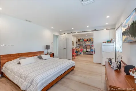 3963 Hawks Court Weston FL 33331