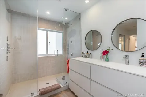 3963 Hawks Court Weston FL 33331