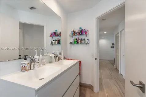 3963 Hawks Court Weston FL 33331