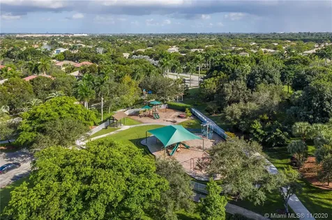 3963 Hawks Court Weston FL 33331