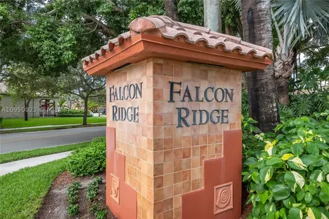3963 Hawks Court Weston FL 33331