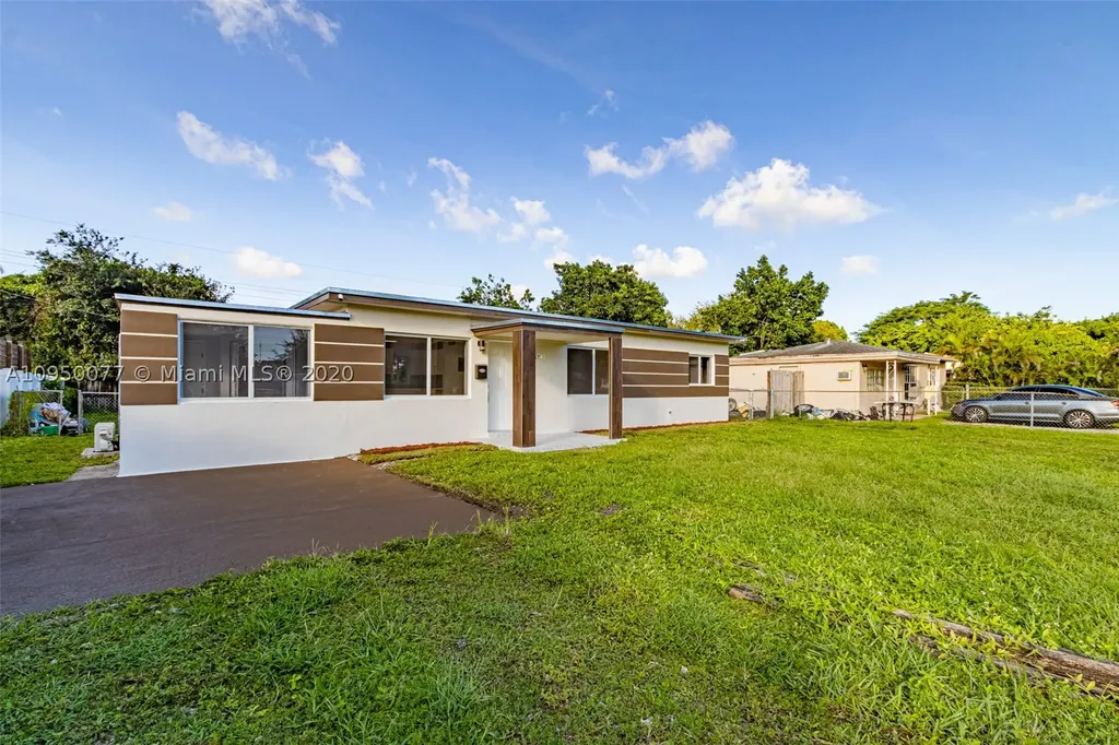 6341 Mayo Street Hollywood FL 33023