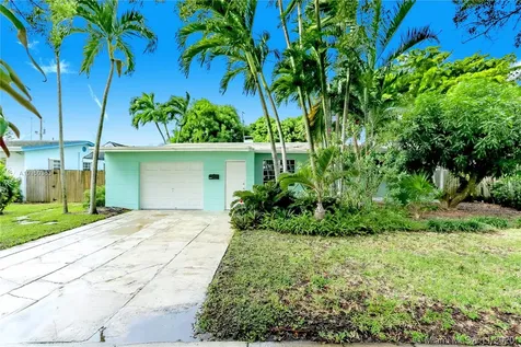 9535 Jamaica Drive Cutler Bay FL 33189