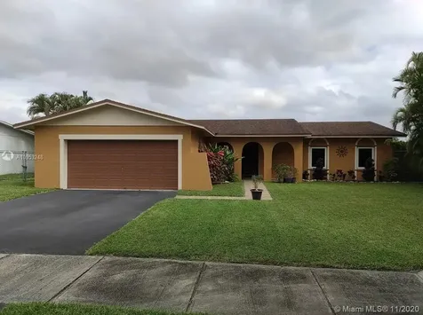 7313 SW 132nd Place Miami FL 33183