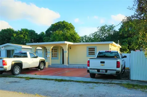 420 E 62nd Street Hialeah FL 33013