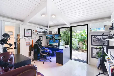 2811 NE 41st Street Fort Lauderdale FL 33308